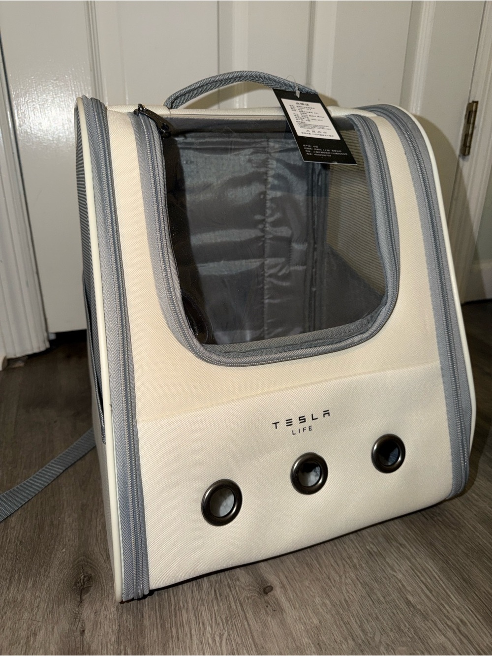 Tesla Life dog cat travel carrier